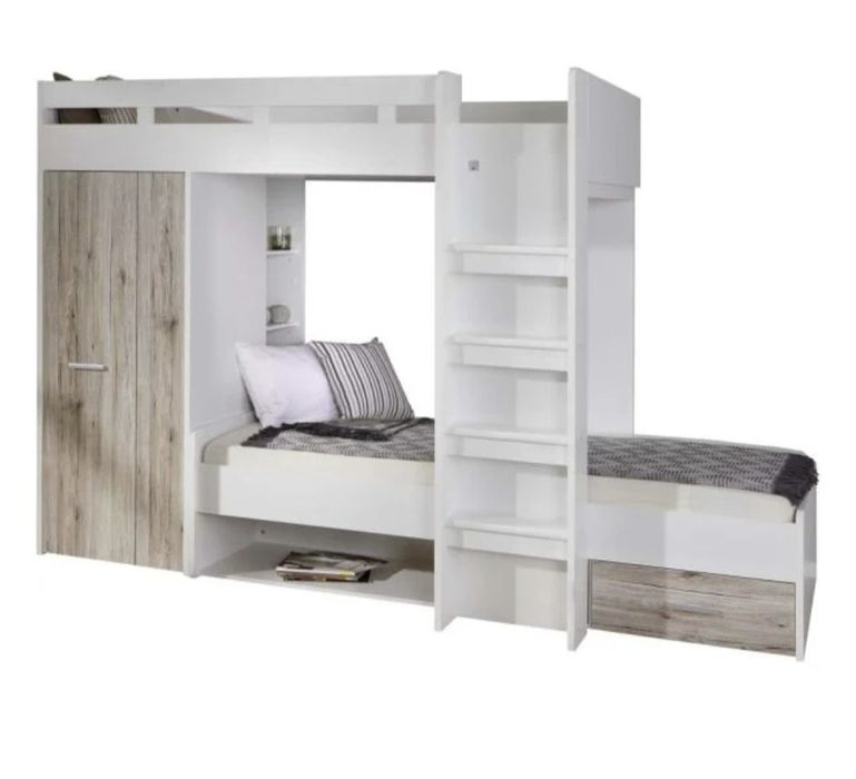 Продавам двуетажно легло