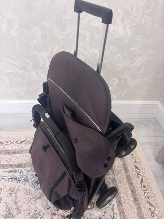 Хороший чистый коляска