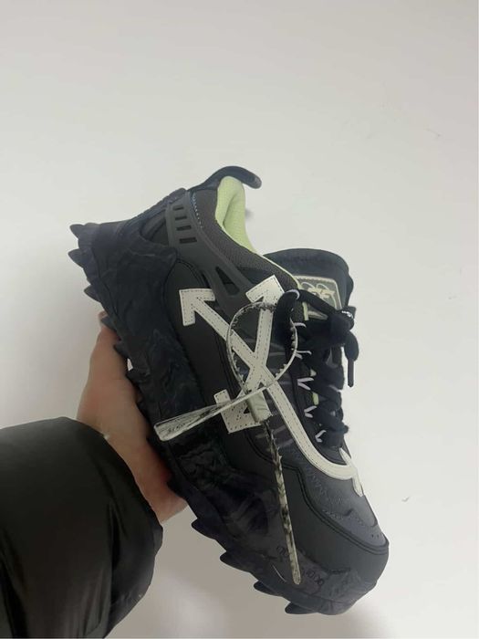 Vand Off white odsy(marimi 42,43)