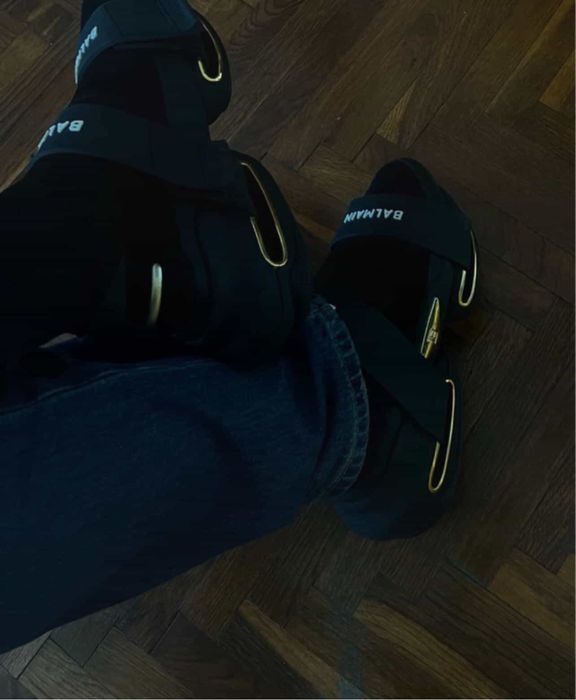 Balmain b bold