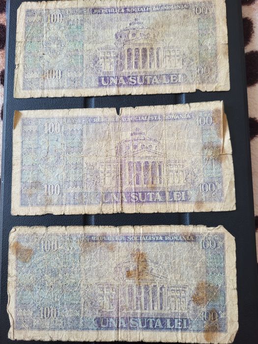 Vând diferite bancnote vechi