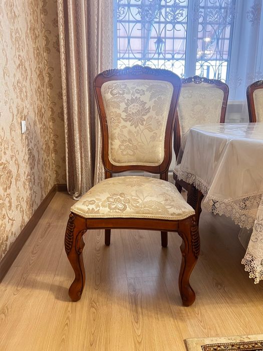 Продам гарнитур в гостиную