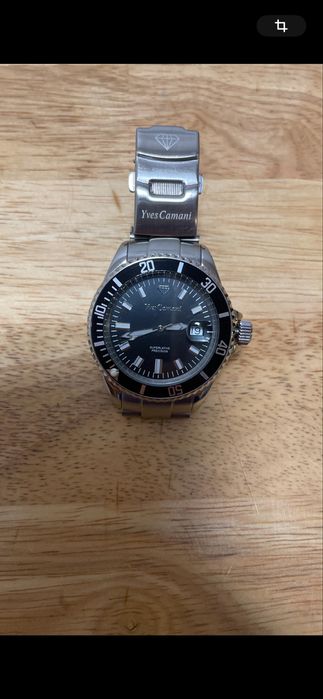Часы       Yves Camani