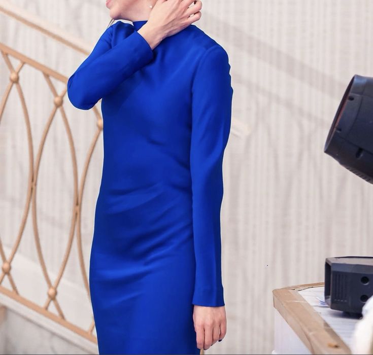 Платье massimo dutti