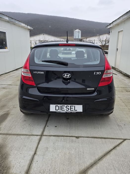 Vând Hyundai i30