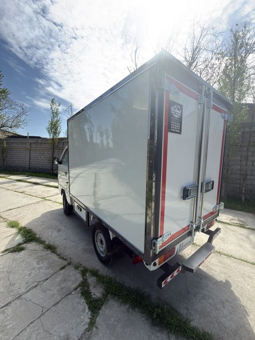 Furgon tent izotermik furgon refrejirator