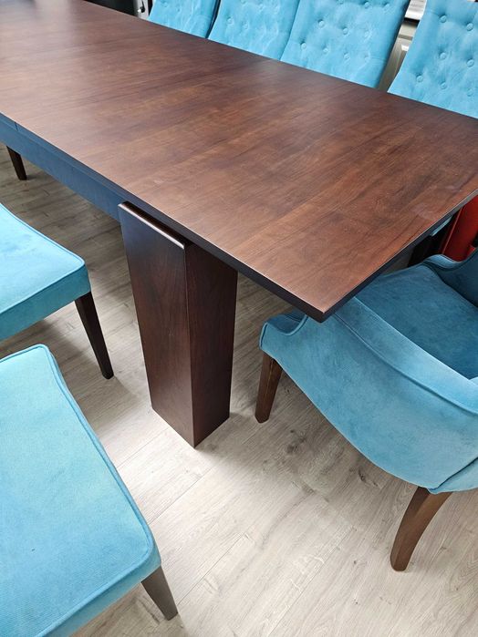 Стол и Стулья в отличном состоянии. Стол ва стул залга аъло сифатда