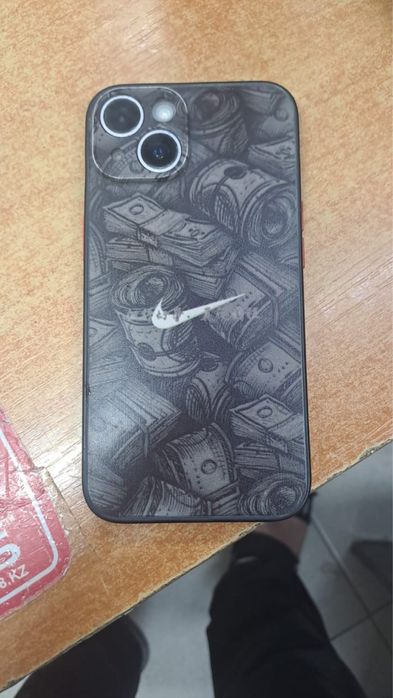 Срочно продам телефон