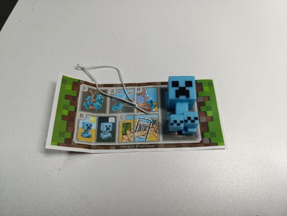 Заряженный крипер kinder joy