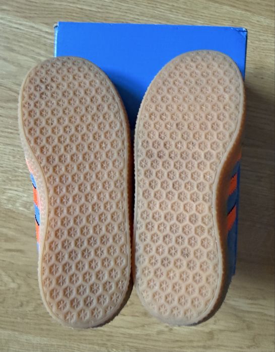 Adidasi Adidas Gazell copii