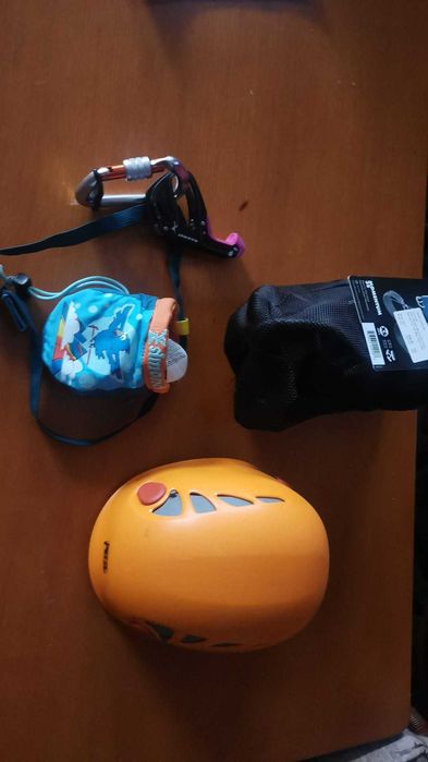 ham escalada xs black diamond blocator mammut casca Petzl
