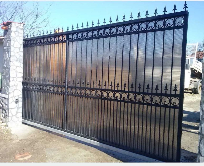 Decoratiuni exterior porti garduri fier forjat teava jaluzea decupate laser WPC