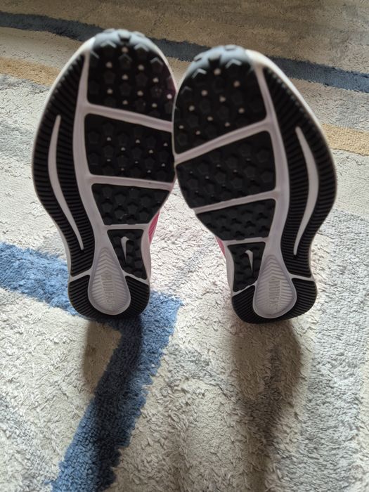 Кроссовки   Nike