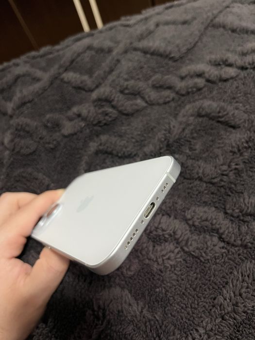 IPhone 15 128 gb