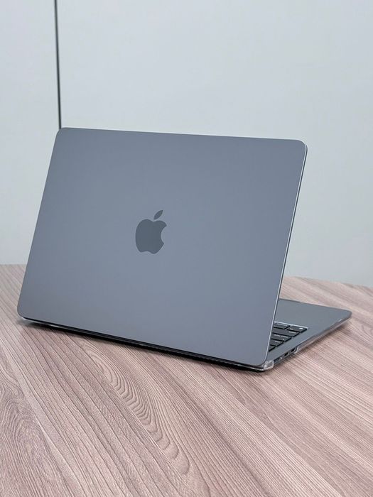 MacBook Air 13 M2 (2022 года)