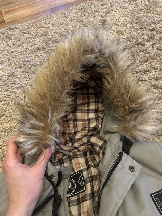 Продам куртку зимнюю