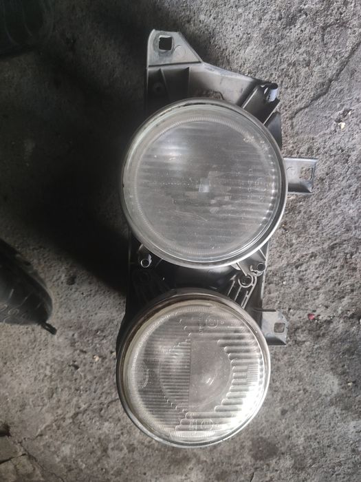 Продам фару на БМВ e34 оригинал