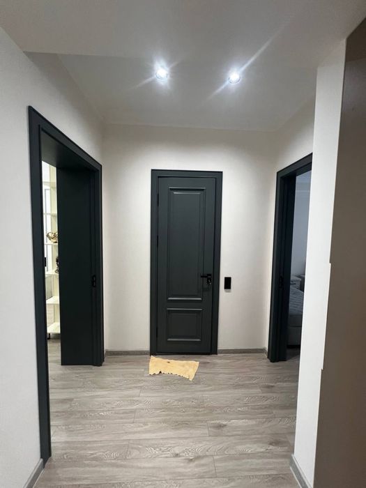 Новостройка квартира 3 х комнатная на Янгабаде