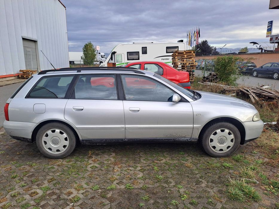 Audi A4 1.8 125 Комби