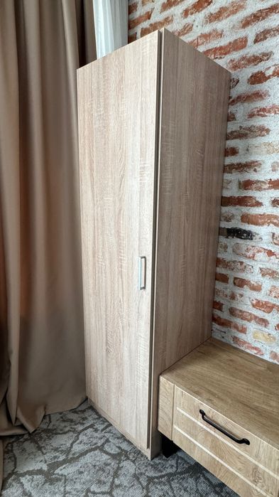 Гардероб от Jysk FANDRUP 50x176 светъл дъб