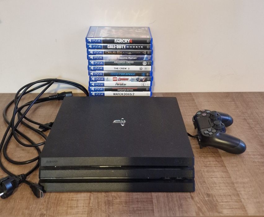 Consola SONY PLAYSTATION 4 PRO ( 1TB) + Controller SONY Dualshock 4 V2