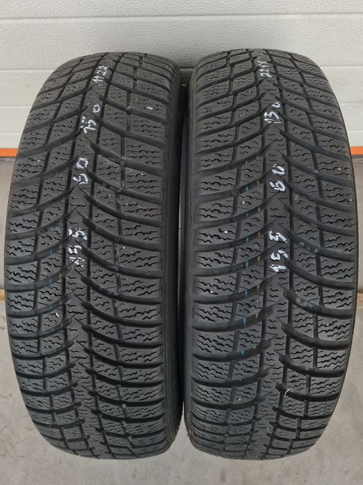 Зимни гуми 2 броя KUMHO Izen KW23 155 60 R15 дот 1122