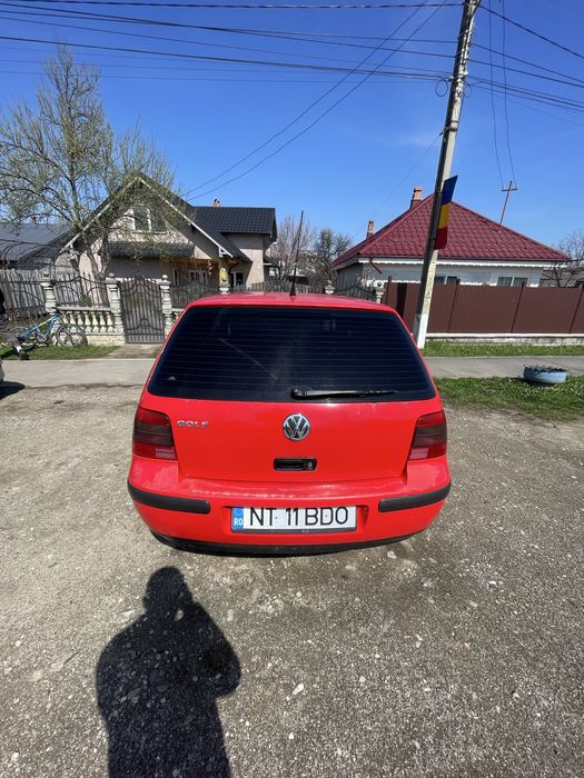VOLKSWAGEN Golf 2000 — imagine 5