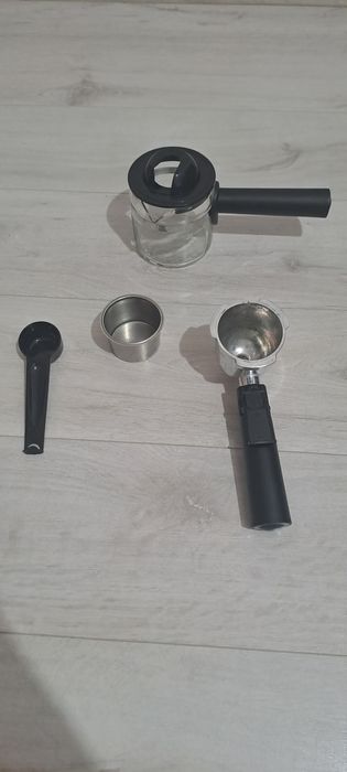 Esspresor maker nou