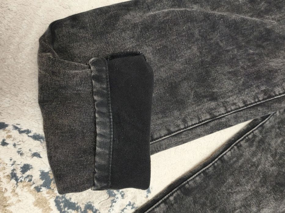 Утеплённые джинсы