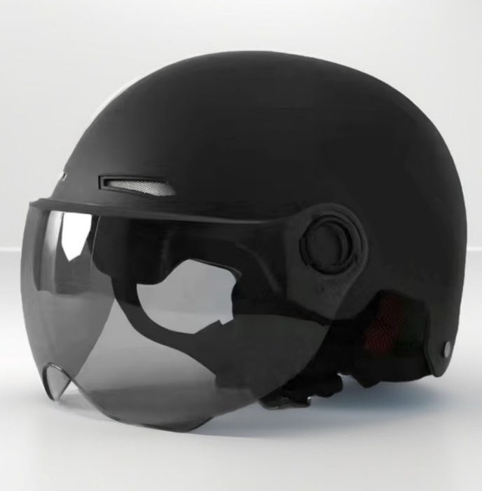 Продам мотошлем.