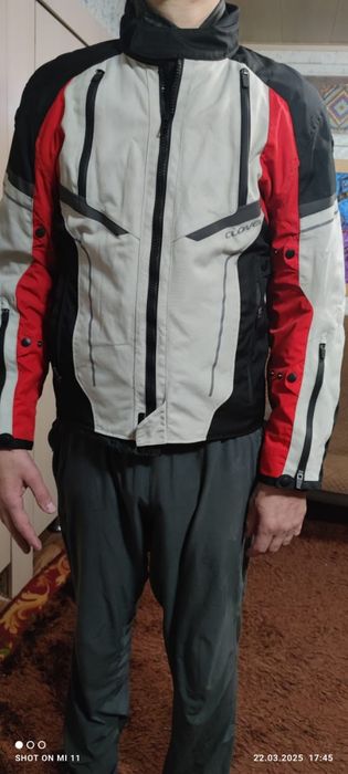 Мото куртка clover