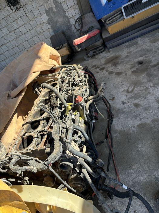 DAF 106 460 каробка блок все запчасти есть