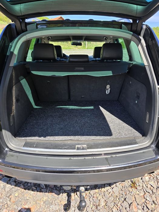 TOUAREG 2,5 TDI  2009