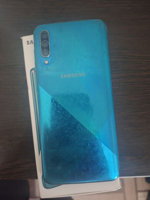 Продам Samsung galaxy a30s