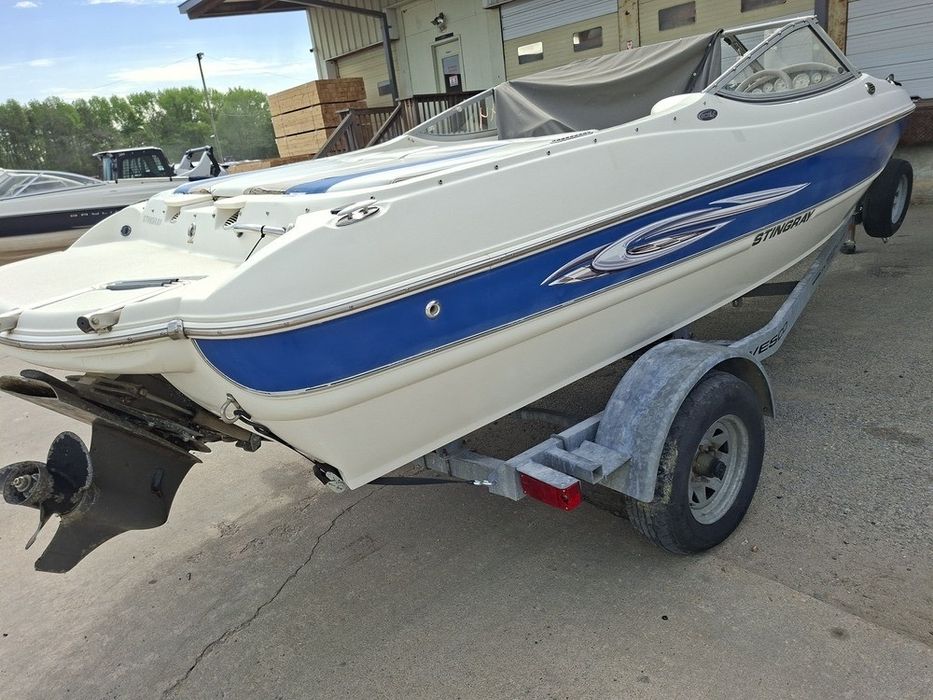 Катер Stingray 190