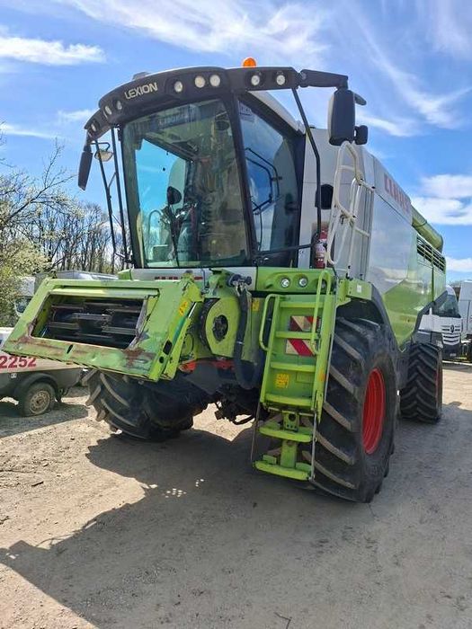 Combina Claas Lexion 750