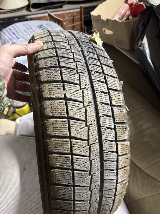 Зимние шины комплект, 185/65 15