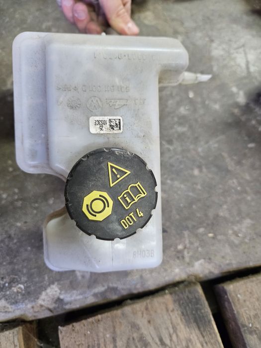 Спирачна помпа за Skoda Karoq 1.6tdi