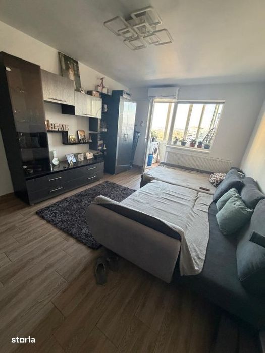 Apartament de vanzare, cu 2 camere, 57 mp, zona Craiovita