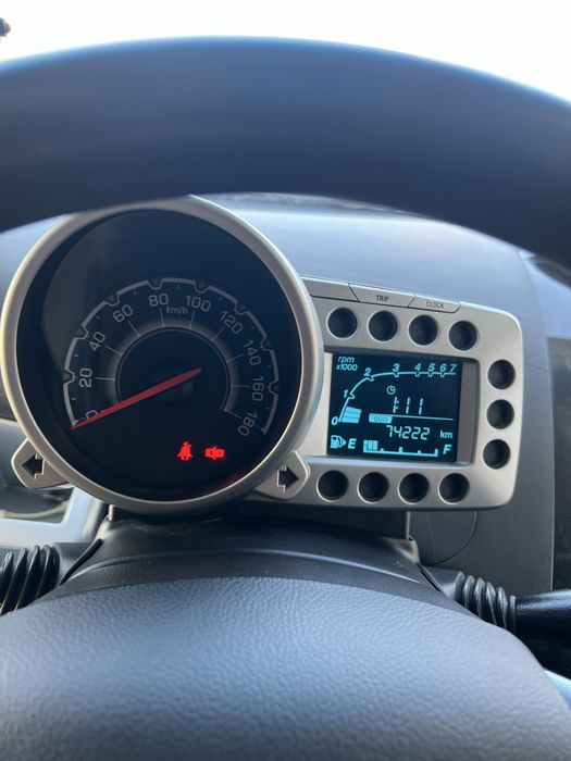 Продается Спарк 3 позиция 1,25л пробег 77,000