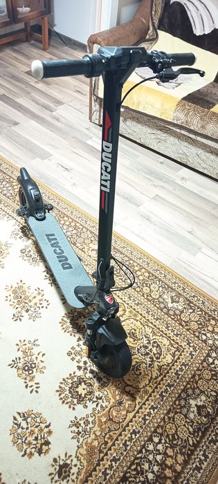 Vand trotineta DUCATI Pro II evo