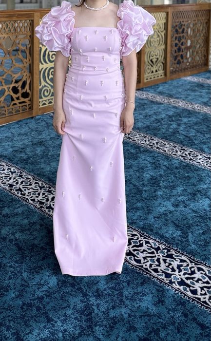 Продаю очень красивое платье