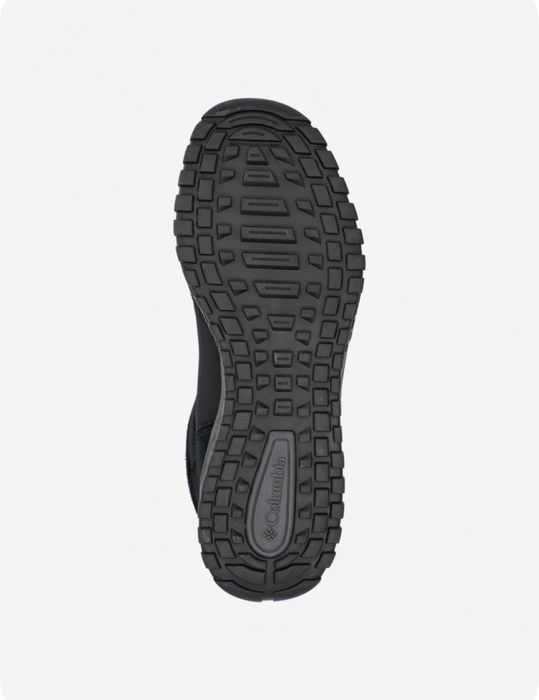 Сапоги из бренда collumbia