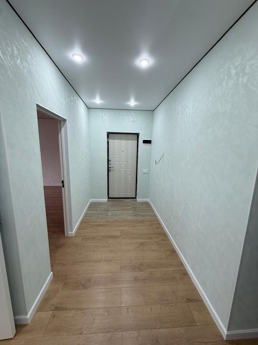 39 мкр 5дом 2 этаж 2 бөлмелі пәтер 75кв м2