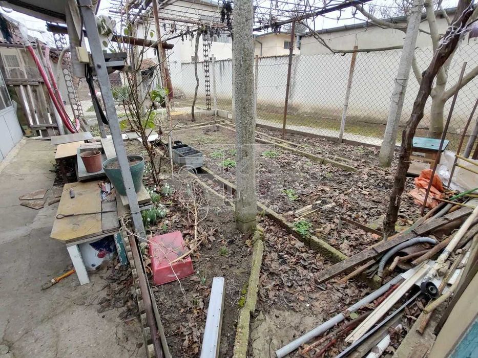 Продава се Къща в Добрич, ЖП Гара - 57 кв.м за 671 €/кв.м - Снимка #11