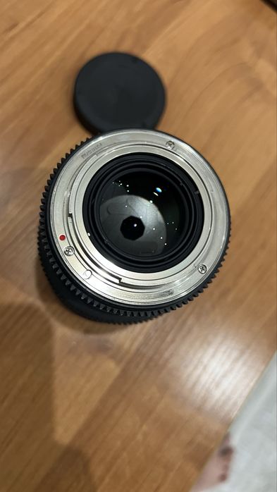 Обектив samyang 35 for Canon