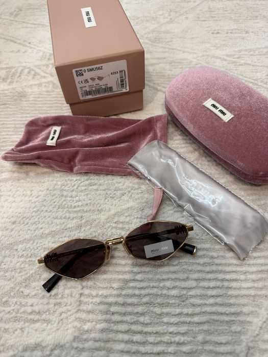 Очки Miu Miu 2025