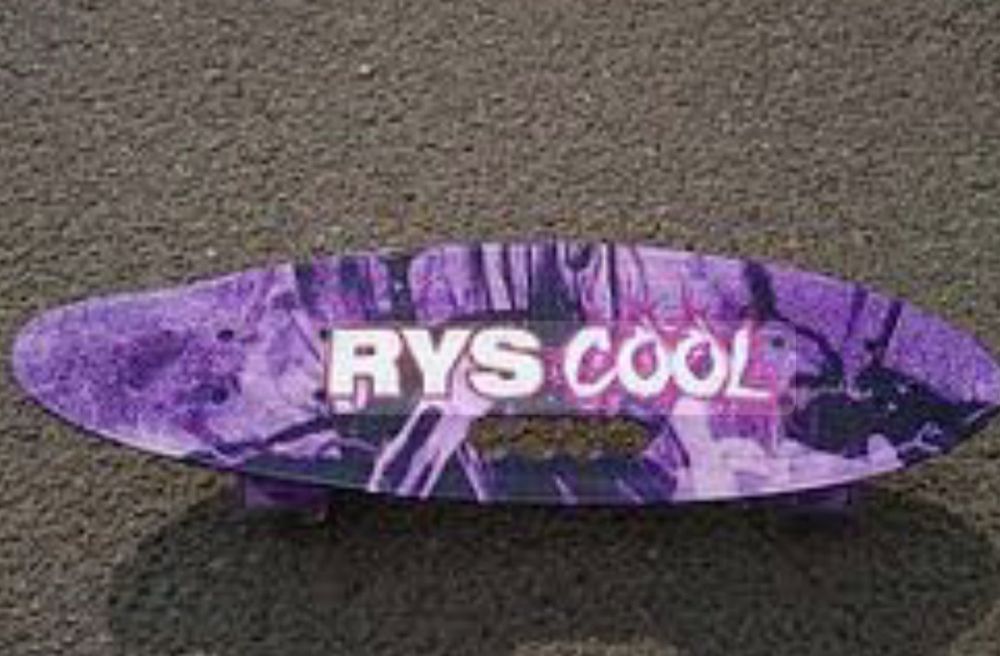 Стильный скейтборд RYS COOL | Идеален для лета!