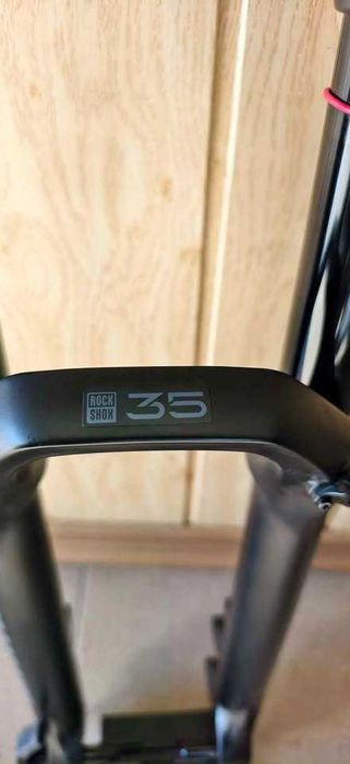 Вилка RockShox 35 Gold RL 27.5" DebonAir 140mm Boost 15X110mm