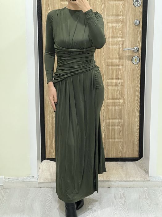 Элегантное платье